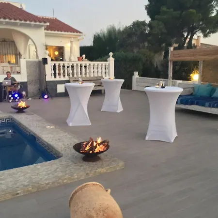 El Paraiso Sylvia Adults Only Bed and breakfast *