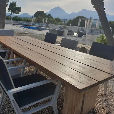 El Paraiso Sylvia Adults Only Bed and breakfast *